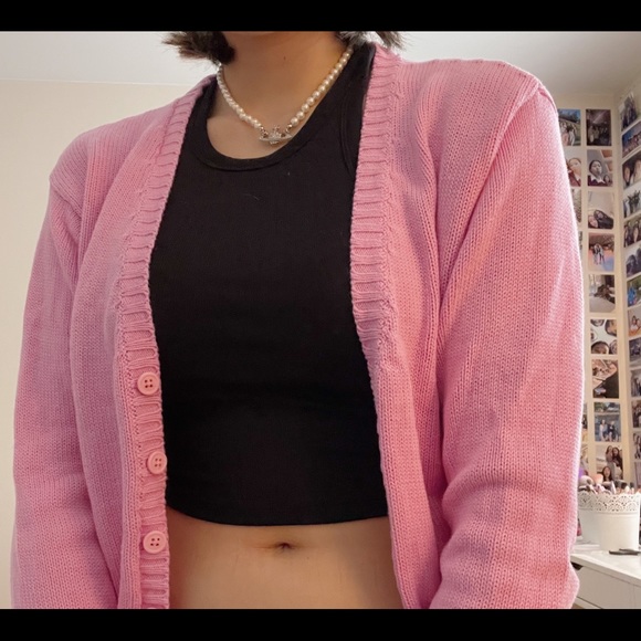 brandy melville pink billie sweater - Picture 3 of 3